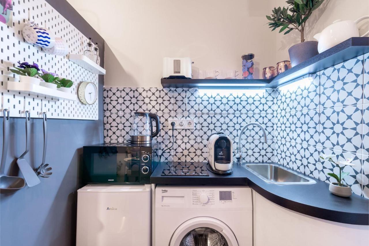Economy Downtown Design - Free Parking - Balcony - Super Puplic Transport - Ac Apartamento