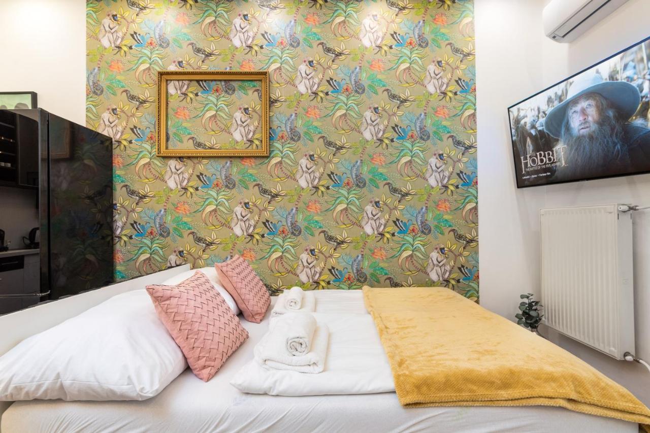 Economy Downtown Design - Free Parking - Balcony - Super Puplic Transport - Ac Apartament Budapesta